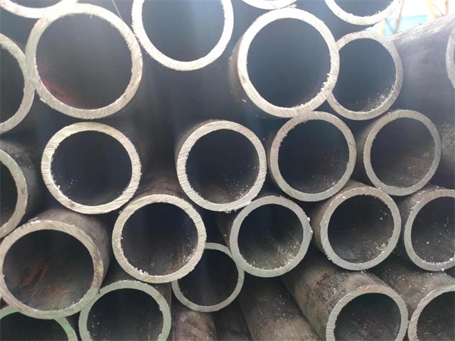 蚌埠10#结构用无缝钢管